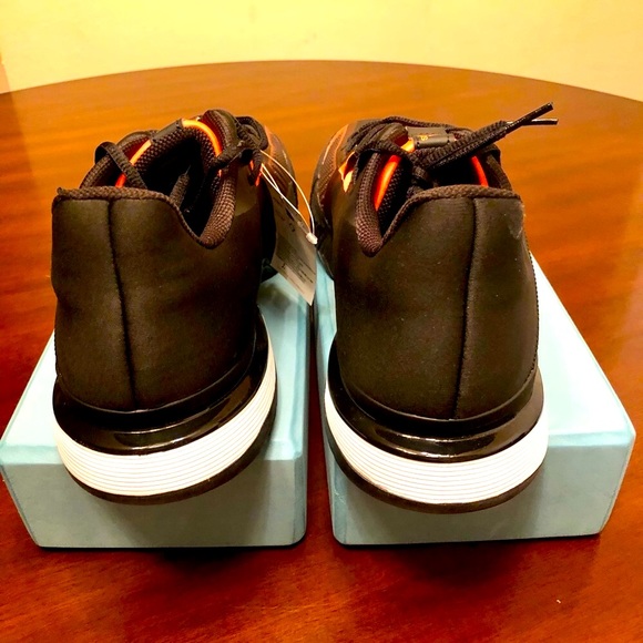 NWT Men’s Adidas G26605 SoleMatch Bounce Tennis Shoes size 10 - Picture 2 of 7